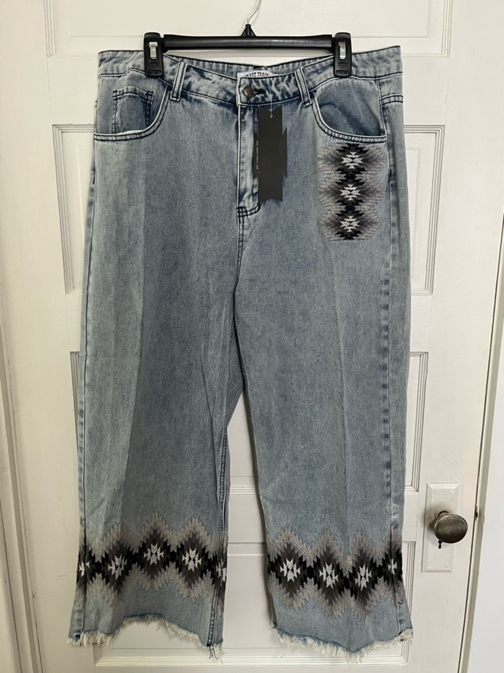 Crazy Train Embroidered Pattern Wide-Leg Denim Jeans - 17/33
